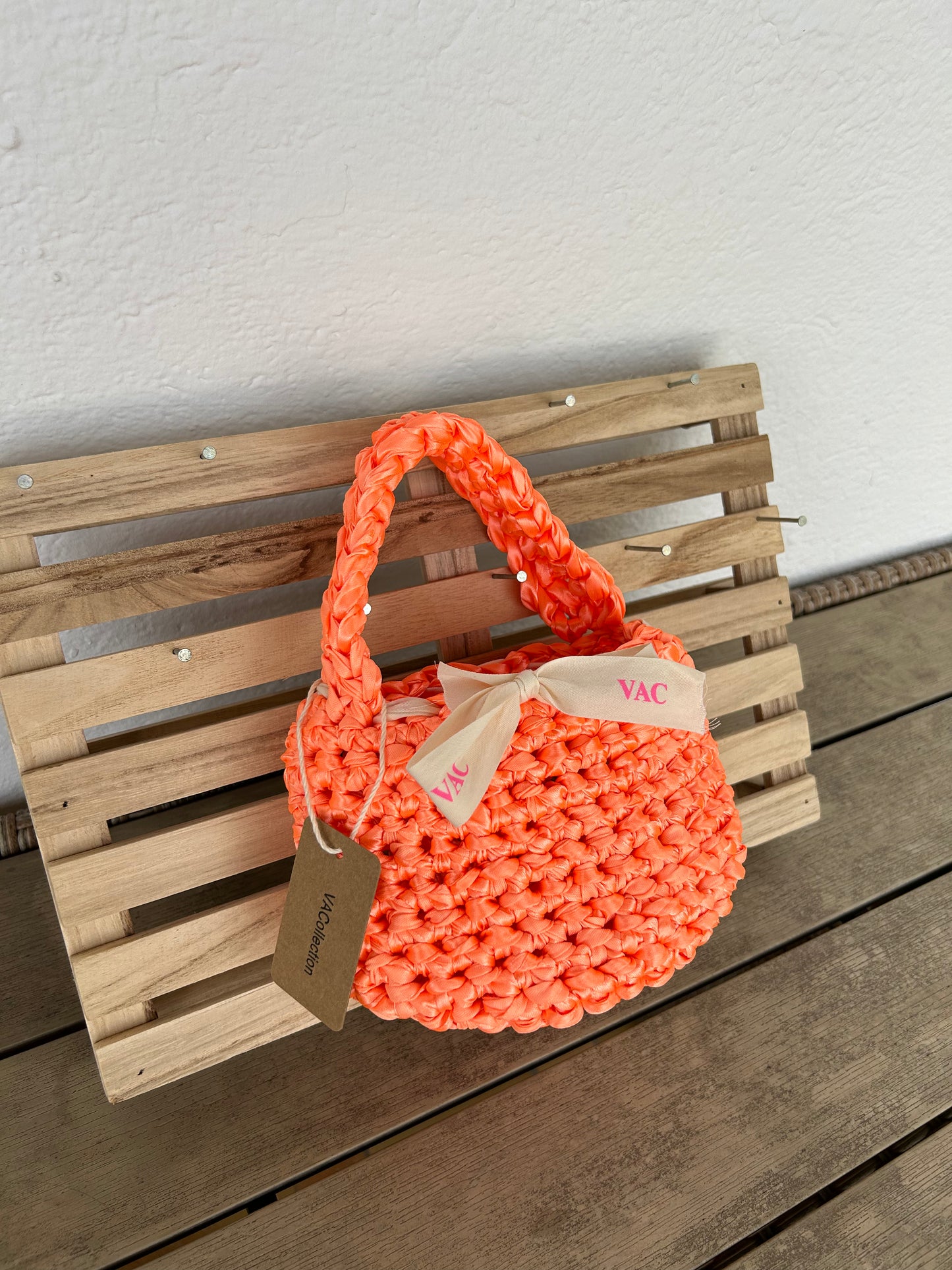 BRIGHT Orange